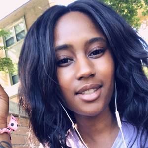 Meet your Posher, Danii